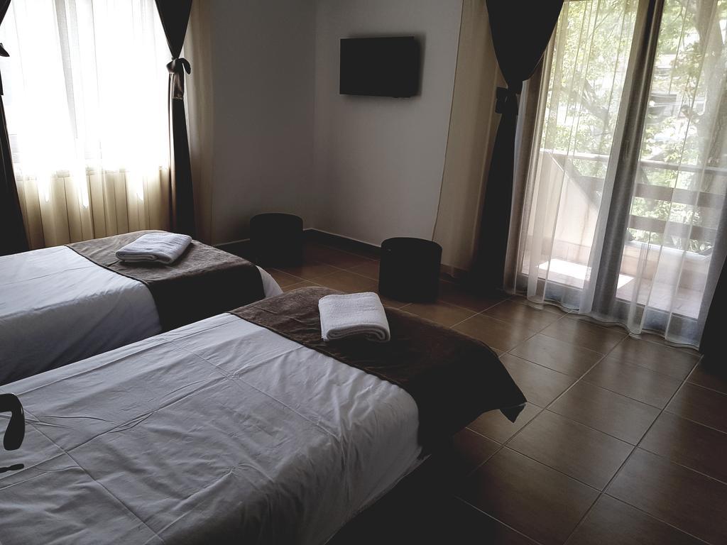 Heaven Guesthouse Corbeni Esterno foto