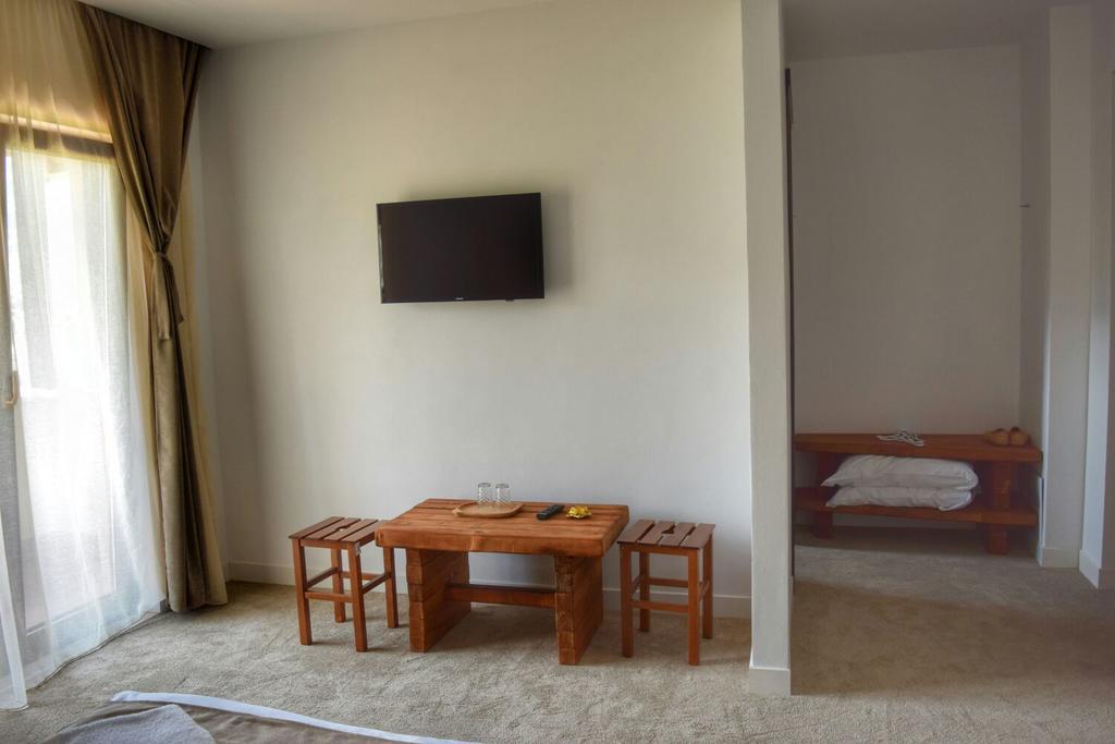 Heaven Guesthouse Corbeni Esterno foto