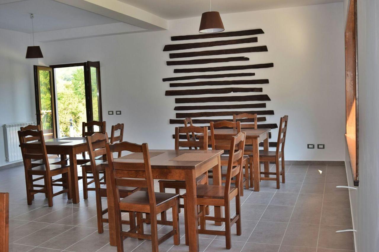 Heaven Guesthouse Corbeni Esterno foto