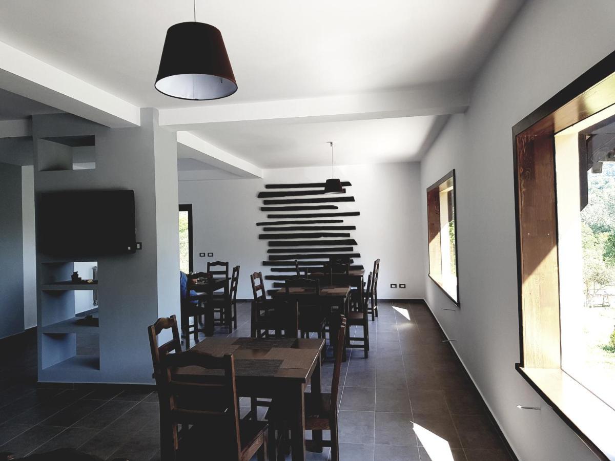Heaven Guesthouse Corbeni Esterno foto